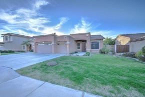 Spacious 4 bed 2 bath with Game Room and Hot Tub.